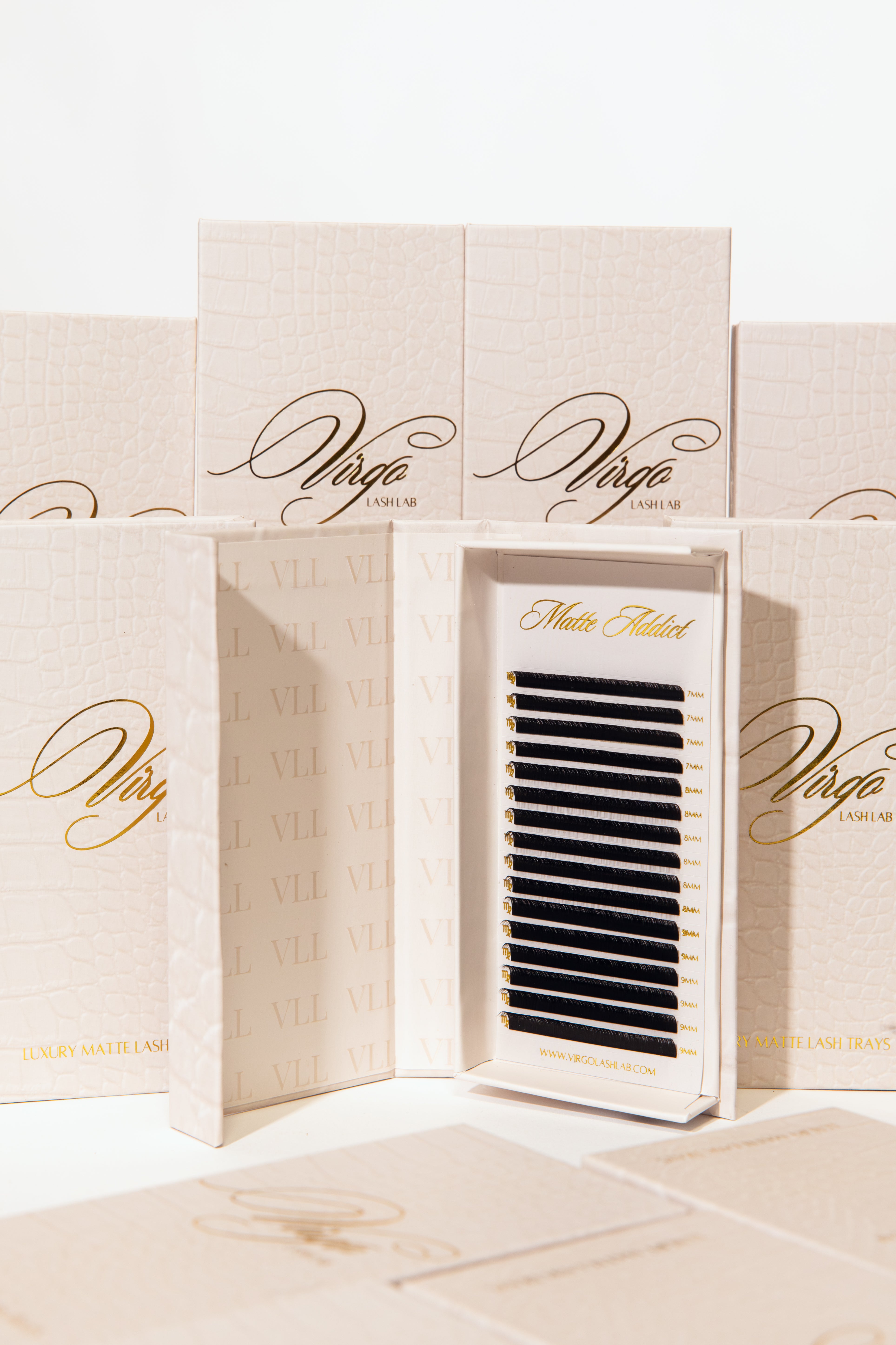 Matte Addict Lash Trays